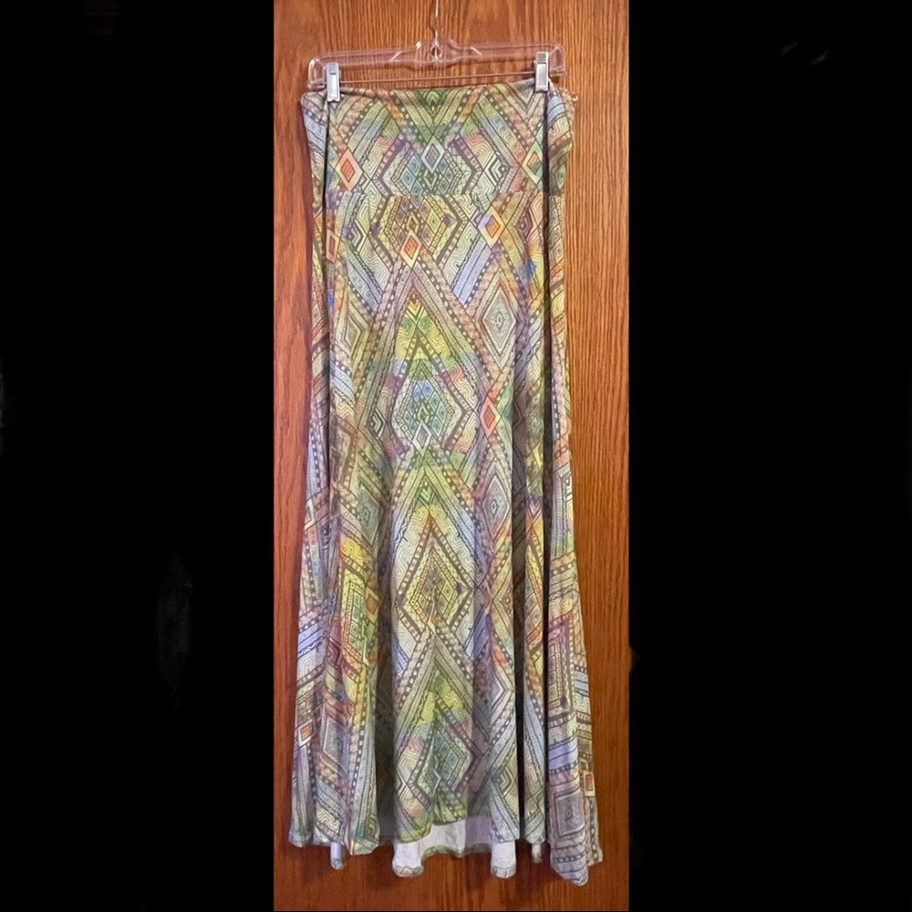 LuLaRoe Maxi L